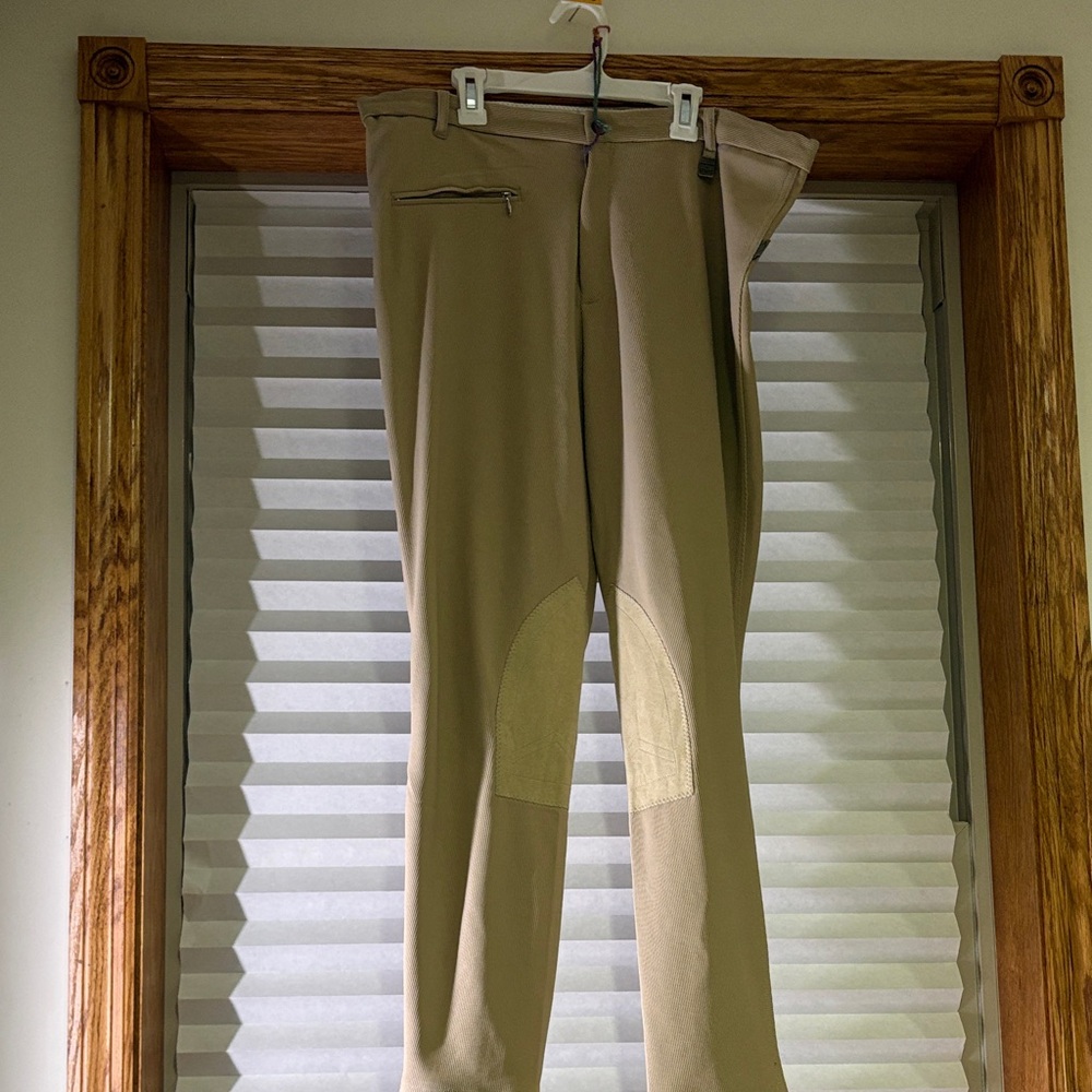 Women’s Tan Riding Pants Never Worn